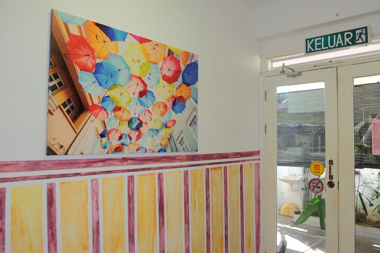 Natol Homestay - London Kuching Kültér fotó